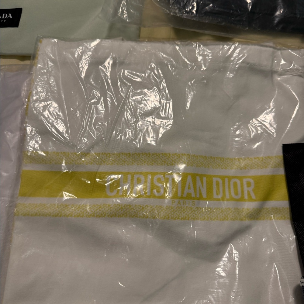 Christian Dior GWP